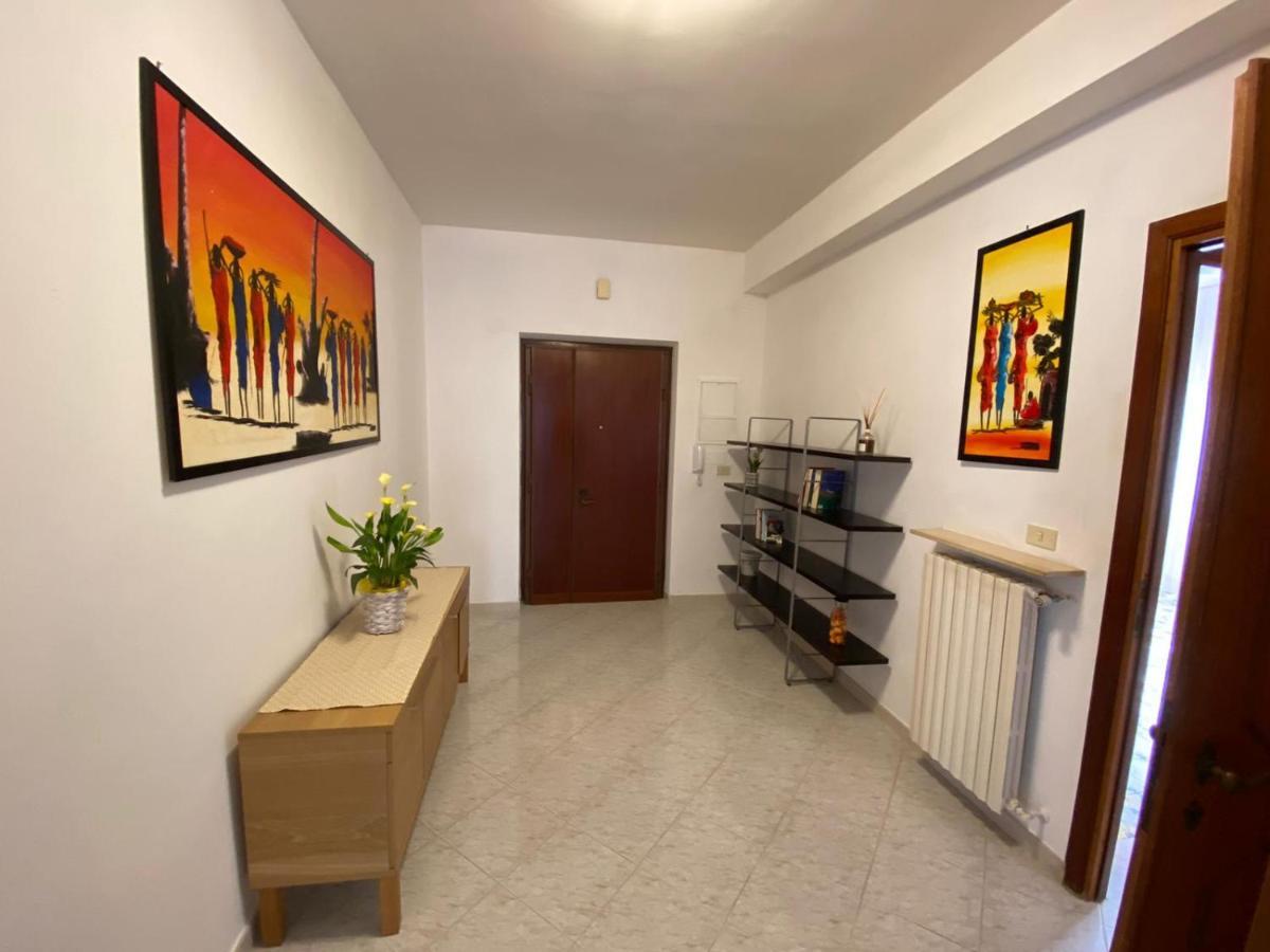 Hotel Ristorante Centosedici Terracina Kültér fotó