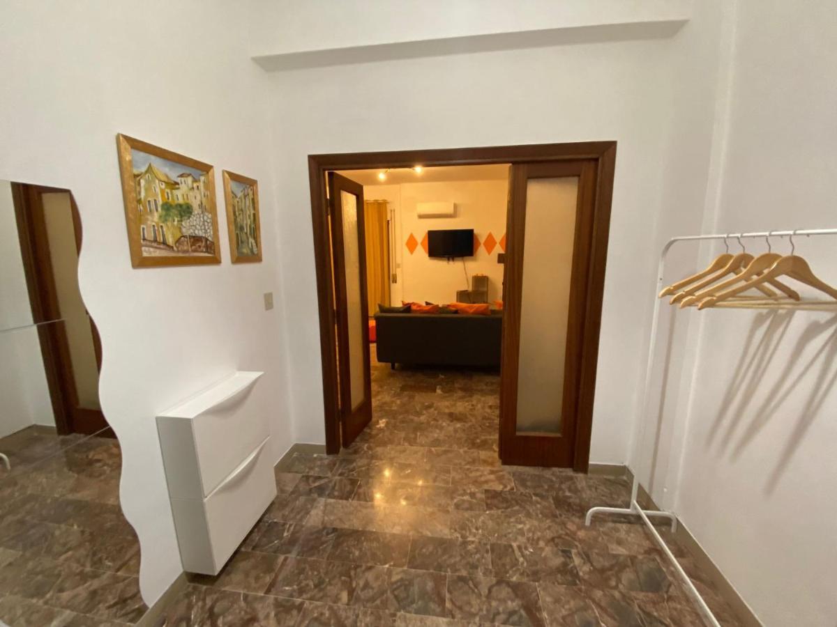 Hotel Ristorante Centosedici Terracina Kültér fotó